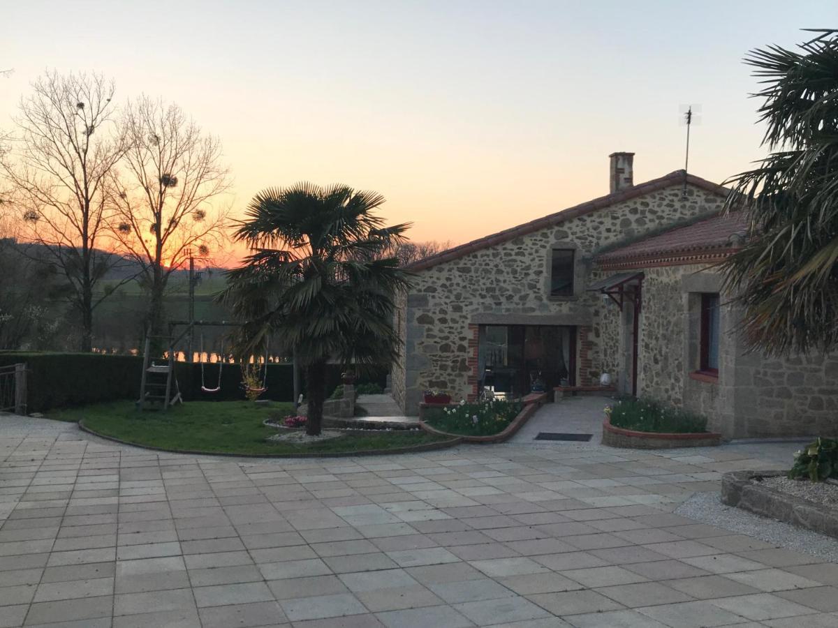 La Basse Monniere Bed & Breakfast Sevremont Exterior photo
